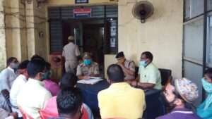 सोनौली कोतवाली पर आपसी सौहार्द और शांतिपूर्ण ढंग से पर्व मनाने को लेकरपीस मीटिंग का हुआ आयोजन 1 IMG 20210718 WA0101